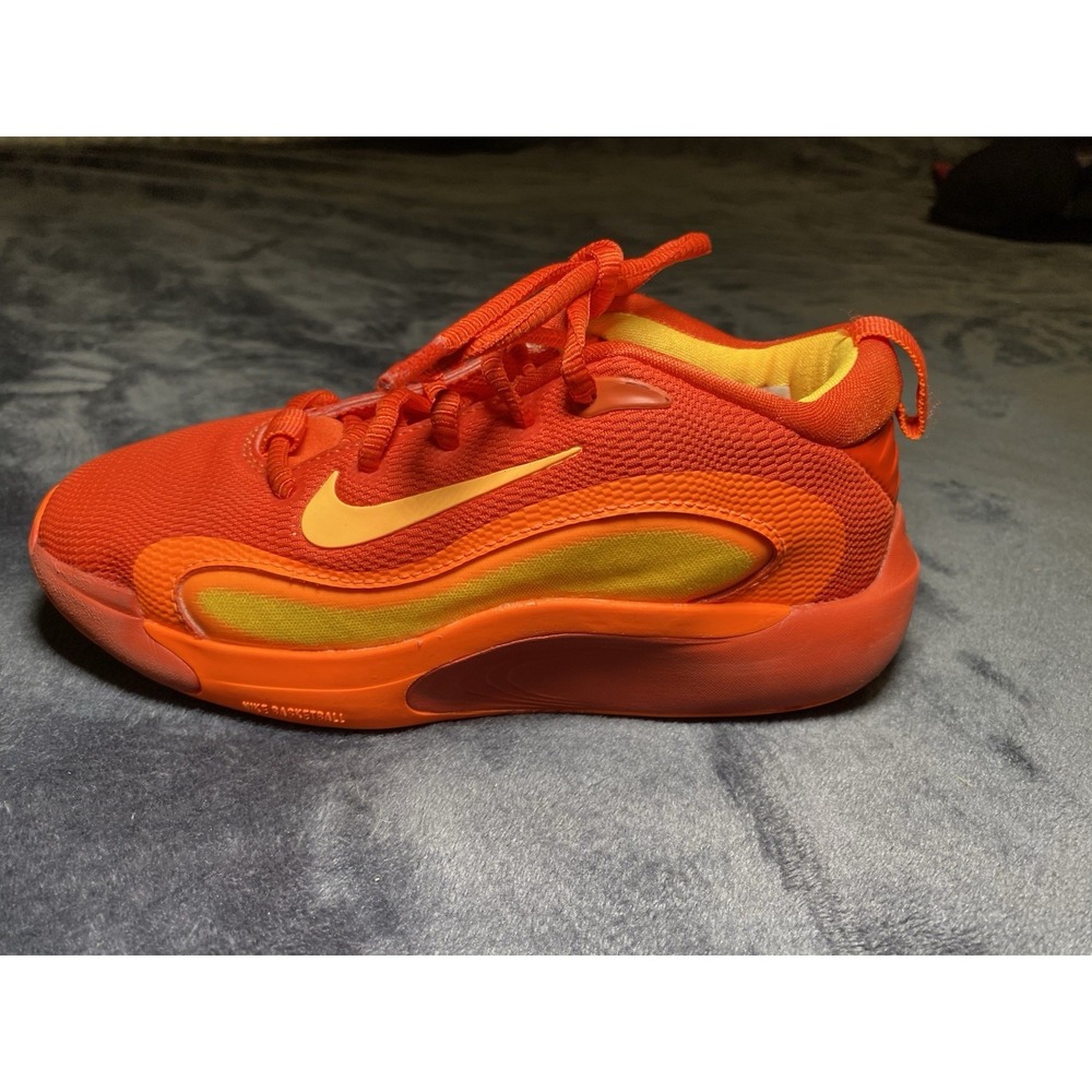 Nike IsoFly GS Team Orange Youth Basketball Shoes Size 2Y FN4384-800 - Picture 3 of 8
